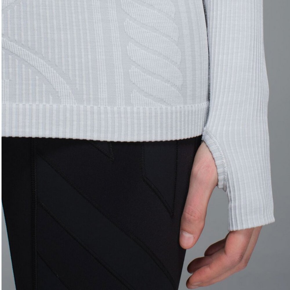 Lululemon Rest Less Pullover  Heathered Silver Spoon‎ - Picture 10 of 11